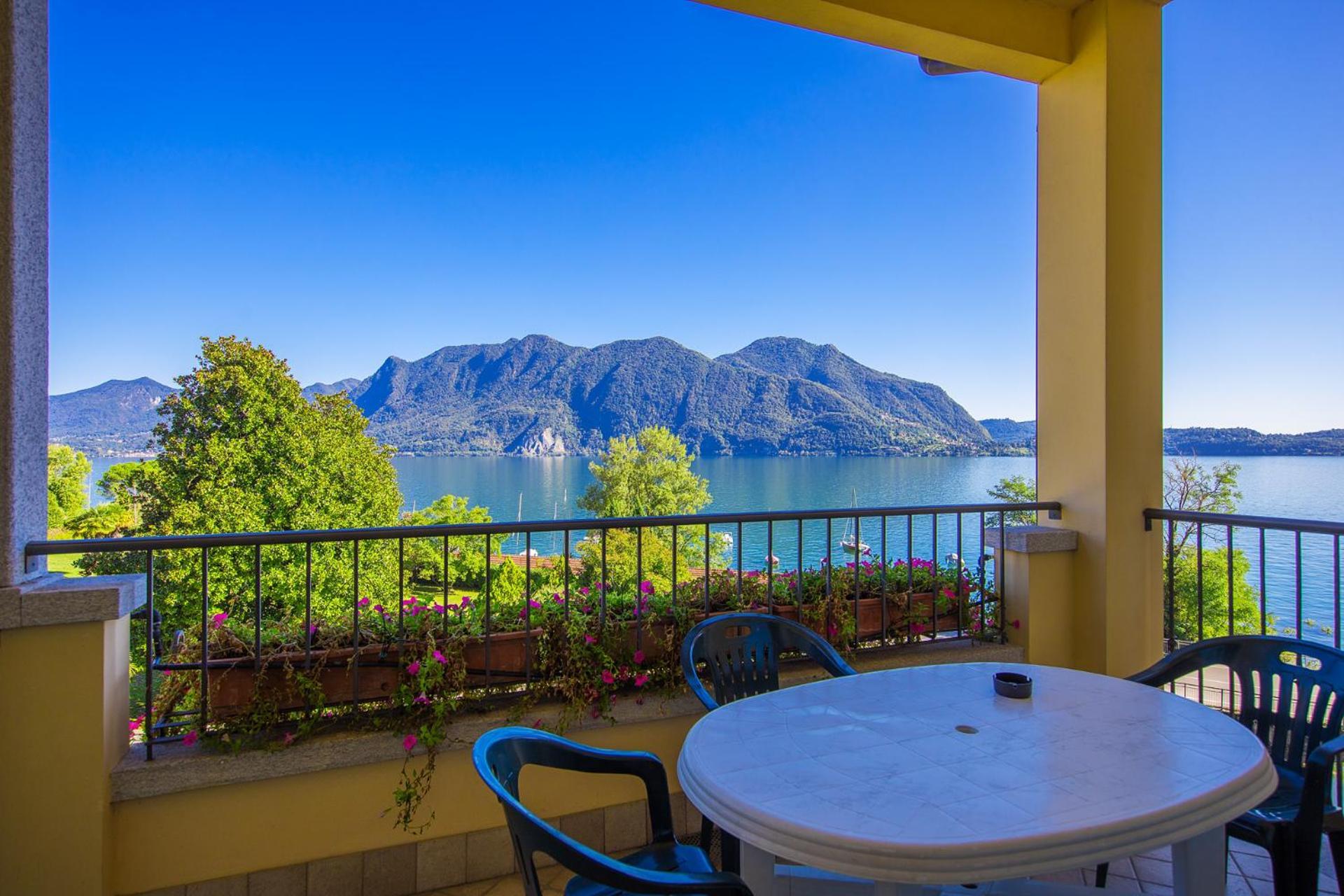 Hotel Residence Zust Verbania Rum bild